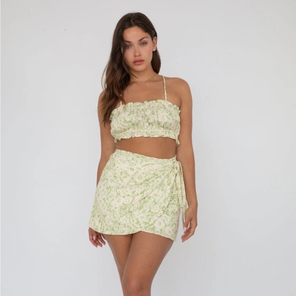 NWT RESA Taylor Wrap Skirt in Bali - Medium